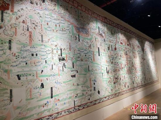 圖為展覽現(xiàn)場?！〗瓧顭?攝