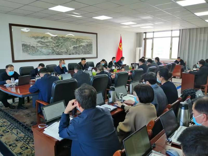 1666172793506435.jpg 10月17日,金昌市紀委召開常委會(擴大)會議,專題學習交流習近平總書記代表第十九屆中央委員會向黨的二十大所作的報告,研究學習宣傳貫徹落實工作。.jpg