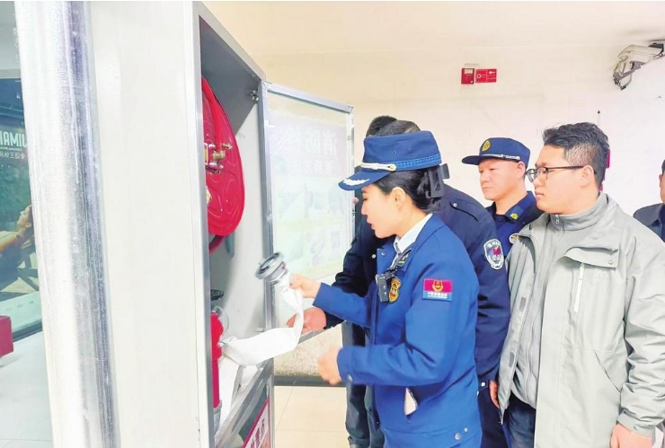 她將多面身份化作熱氣騰騰人間煙火