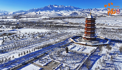 初冬民樂，讓我見到了最美的雪景