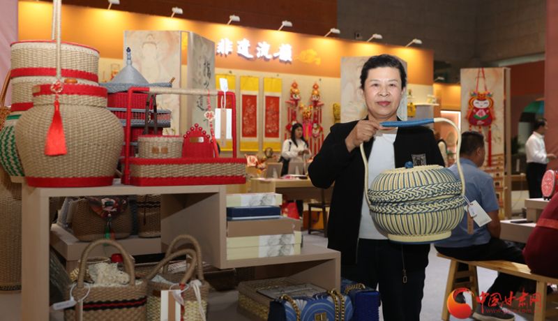 非遺文化看甘肅（51）丨麻繩也時尚 非遺傳承人郭英霞的編織夢